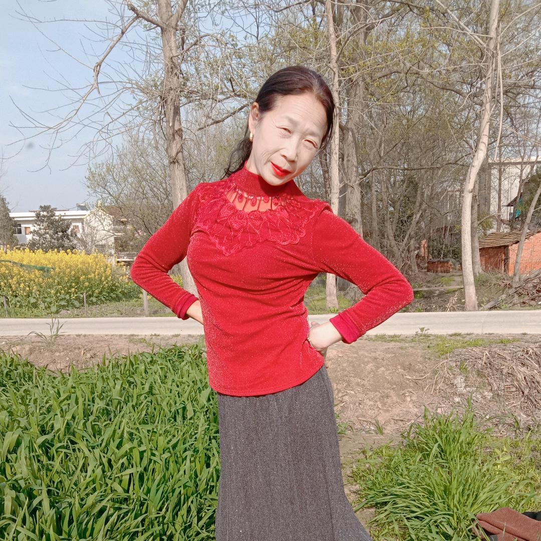 涵涵奶奶爱唱黄梅戏
