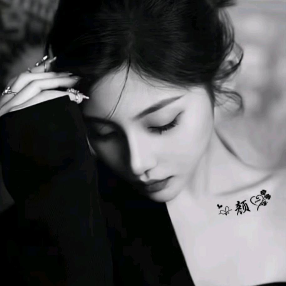 蓝色妖姬