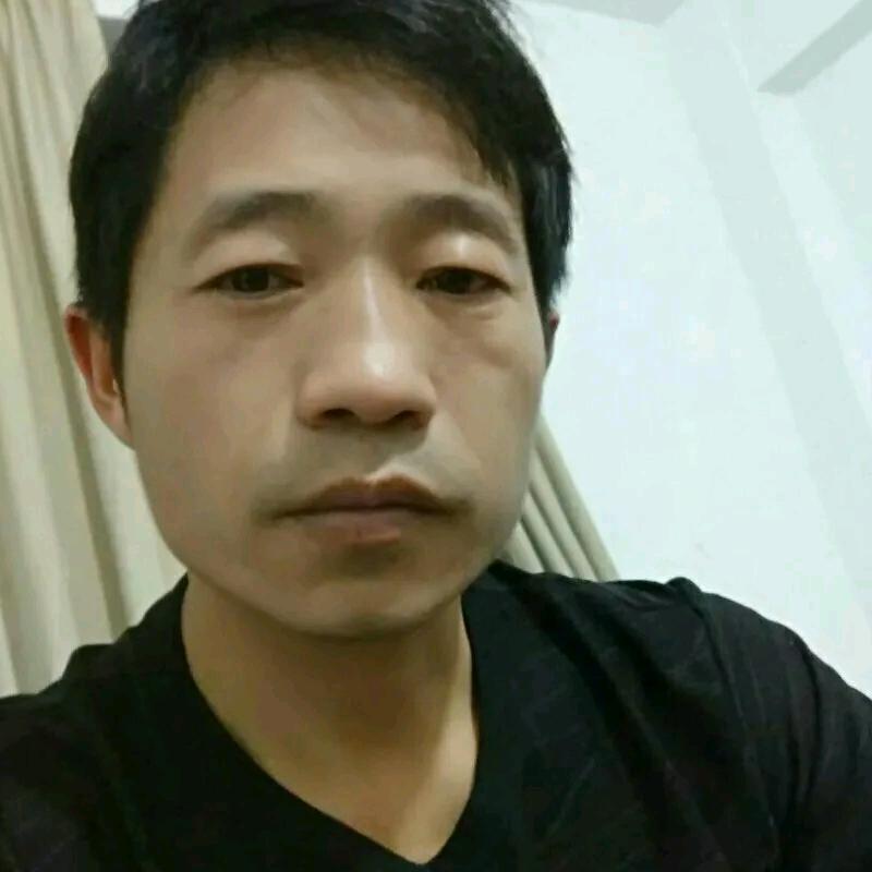 观摩