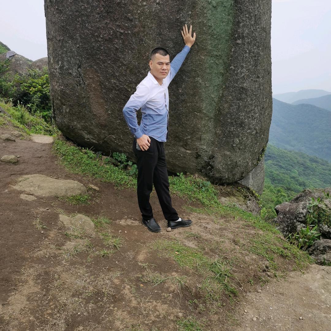 脚踏实地《给个关🐷》