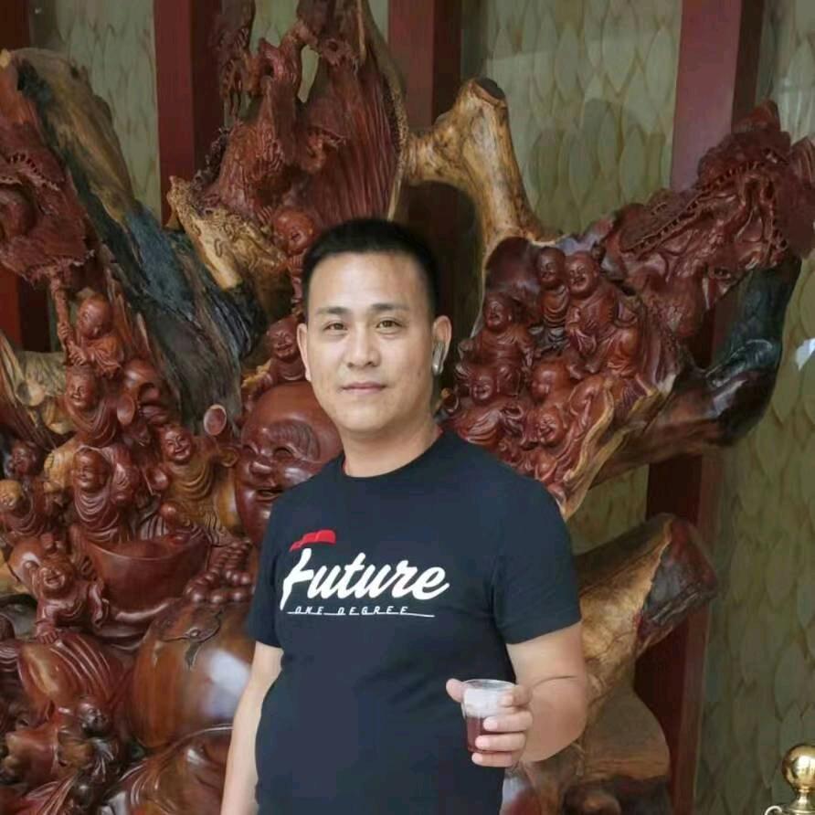 官渡大巴车司机