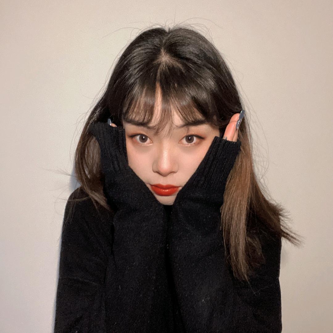 是月月吖