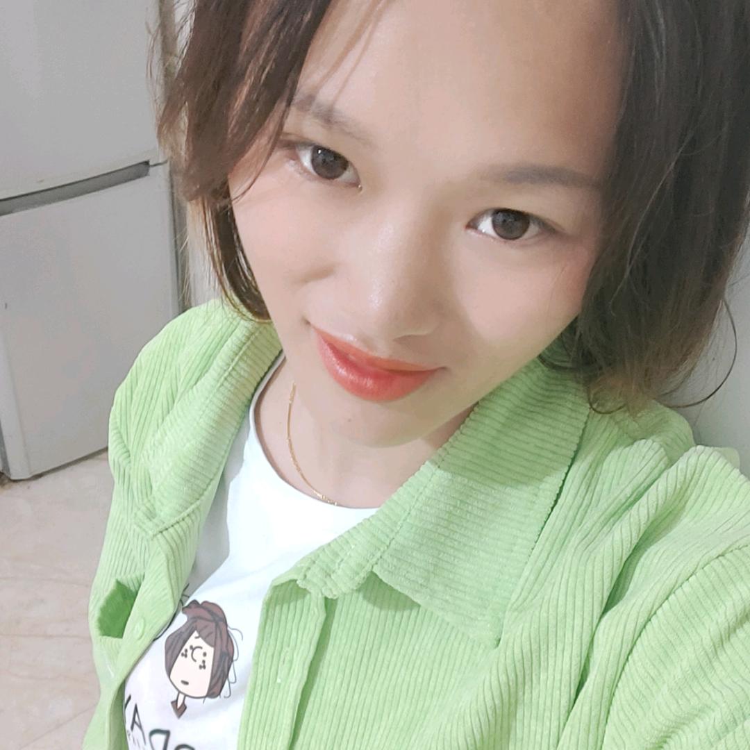梁美美👉捧乍臭豆腐♥