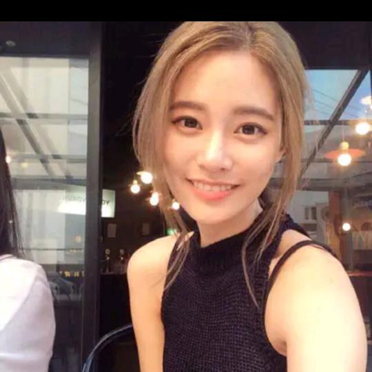 电利线缆厂家小姐姐