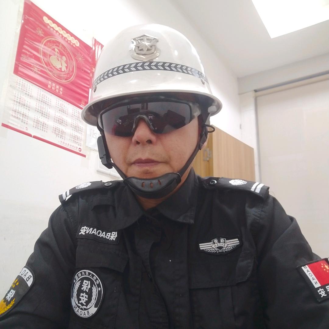 楊阳，我姓楊我骄傲 ，我姓楊我自豪。