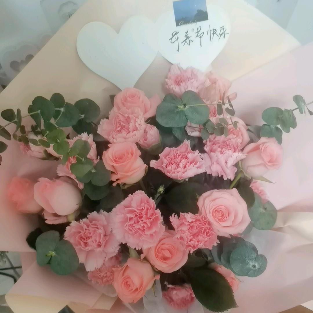 卖菜小姐姐