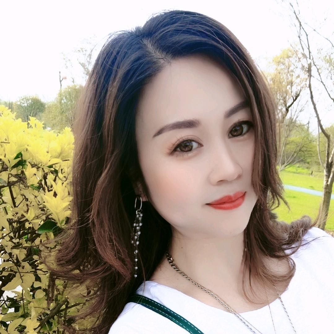 逸熙服装
