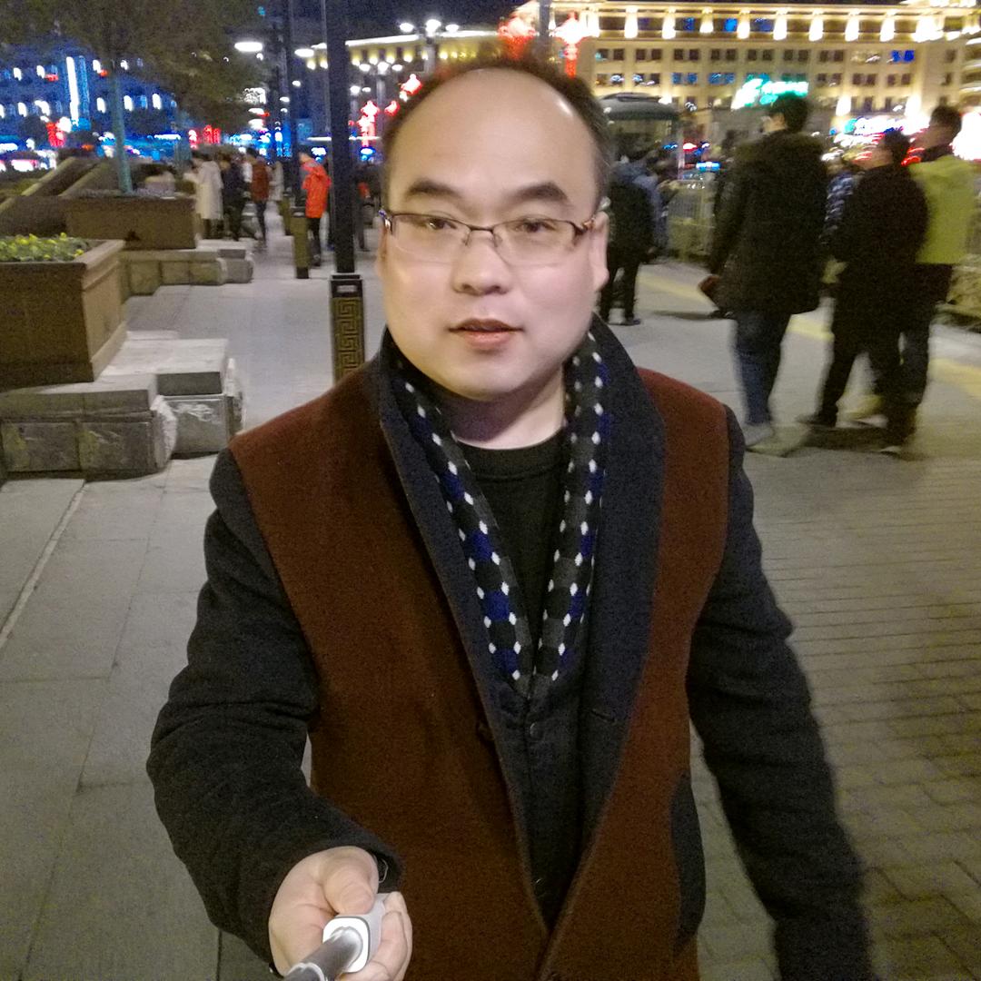 轩景塬山绿久鸿商贸水果专卖店