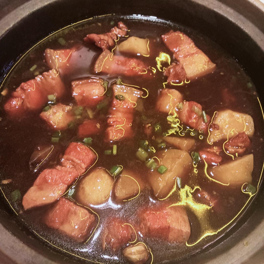 王记酱肉焖面馆