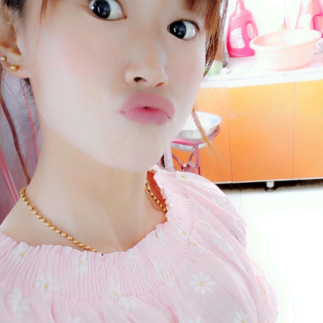 王小妖头像