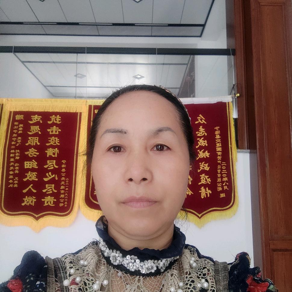 云南美姐（晚9点）