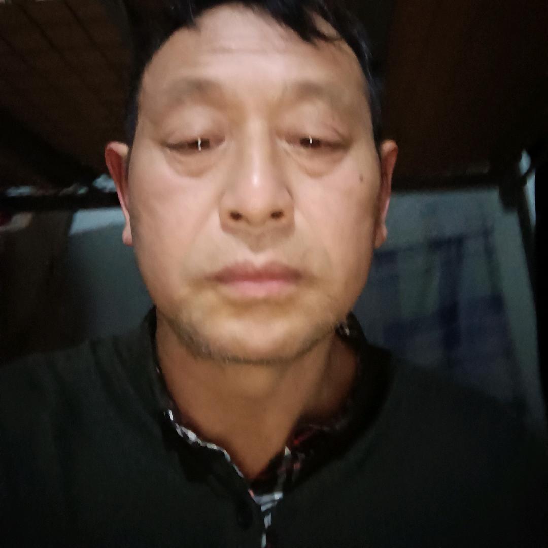 用户4335428791701国成
