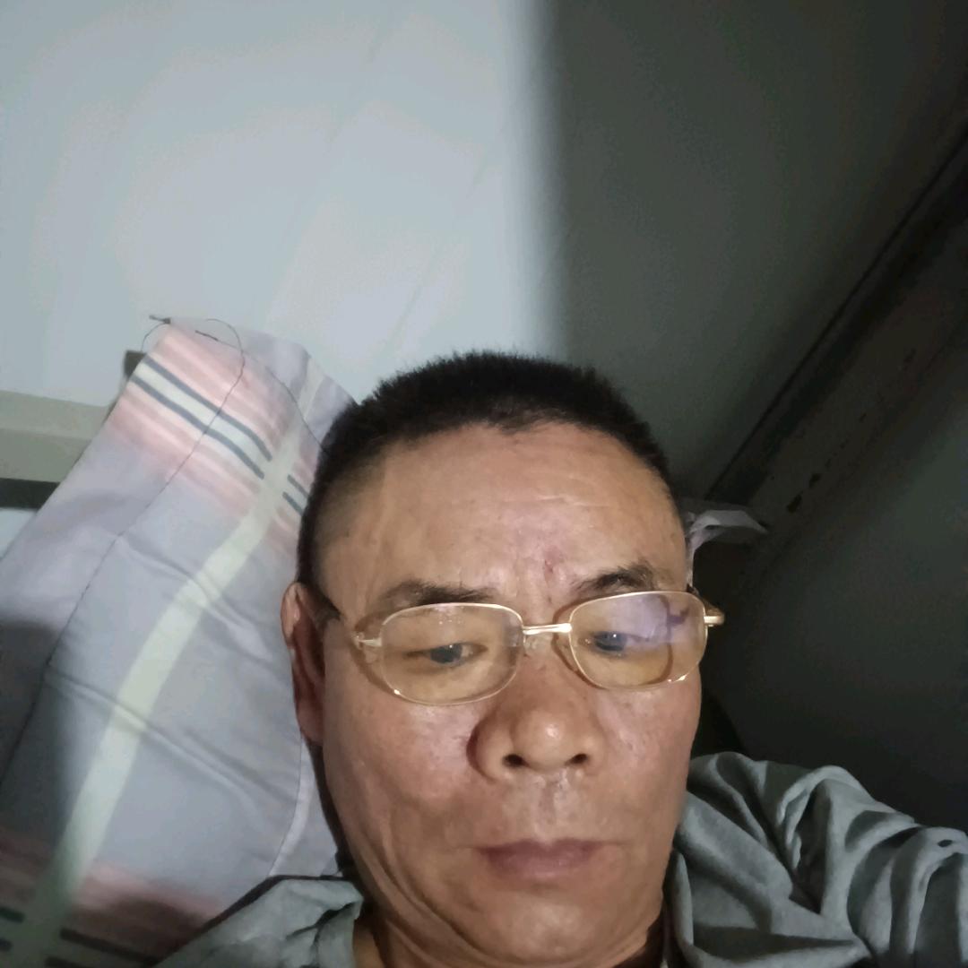 黄石