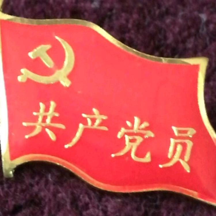 压不弯的桂花树