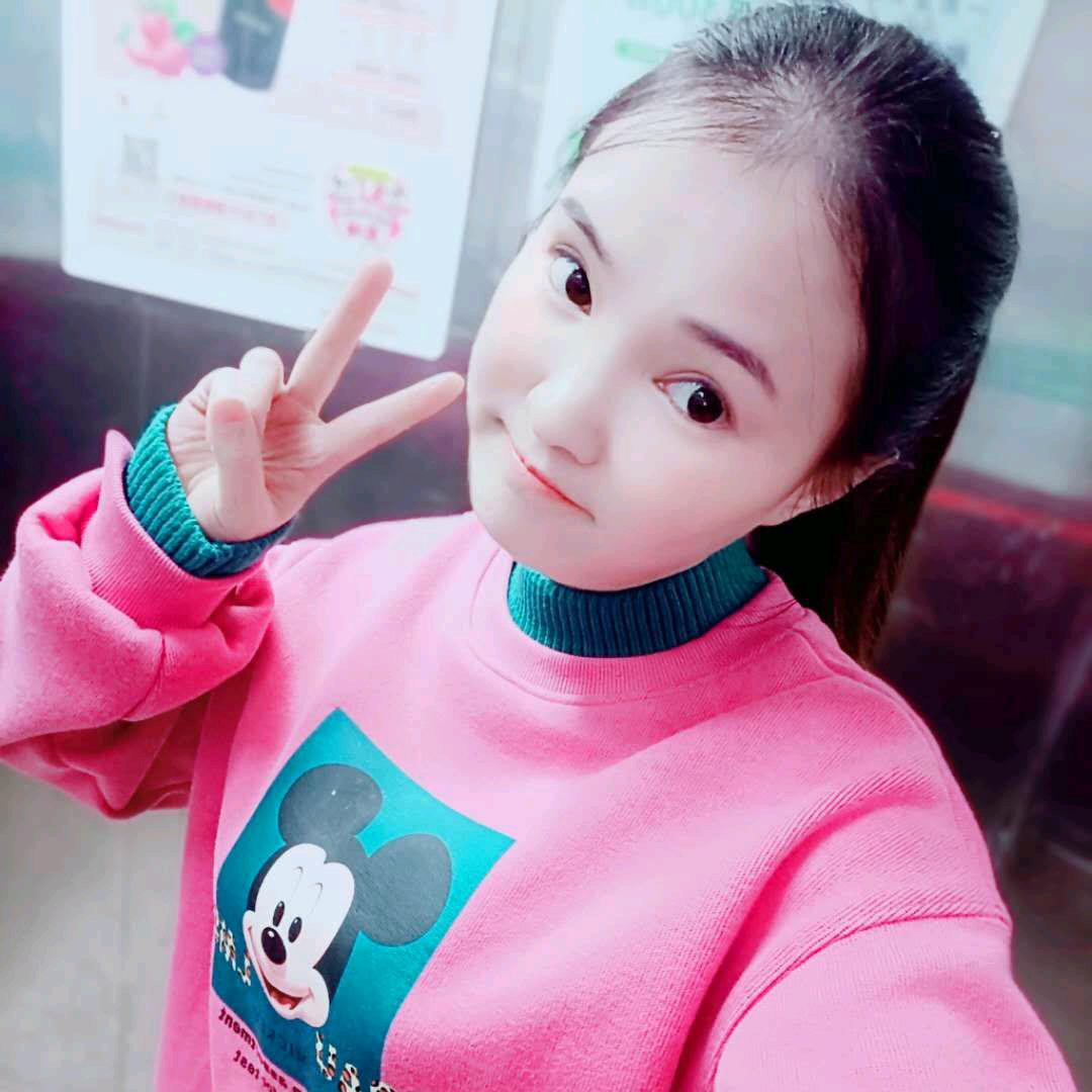 初姸化妆品张玲瑛