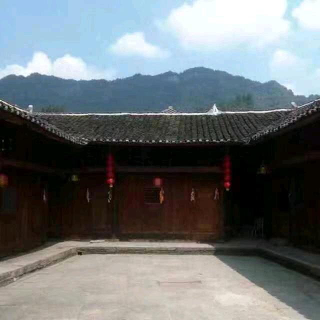 借母溪曹家四合院军哥