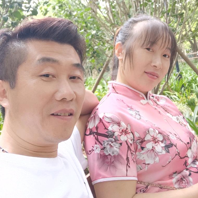 发哥@发嫂 🎎