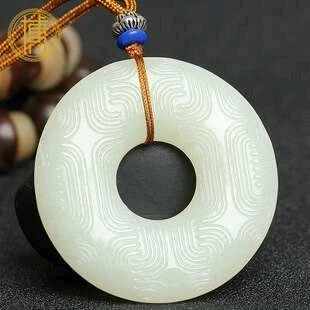 鸿运照