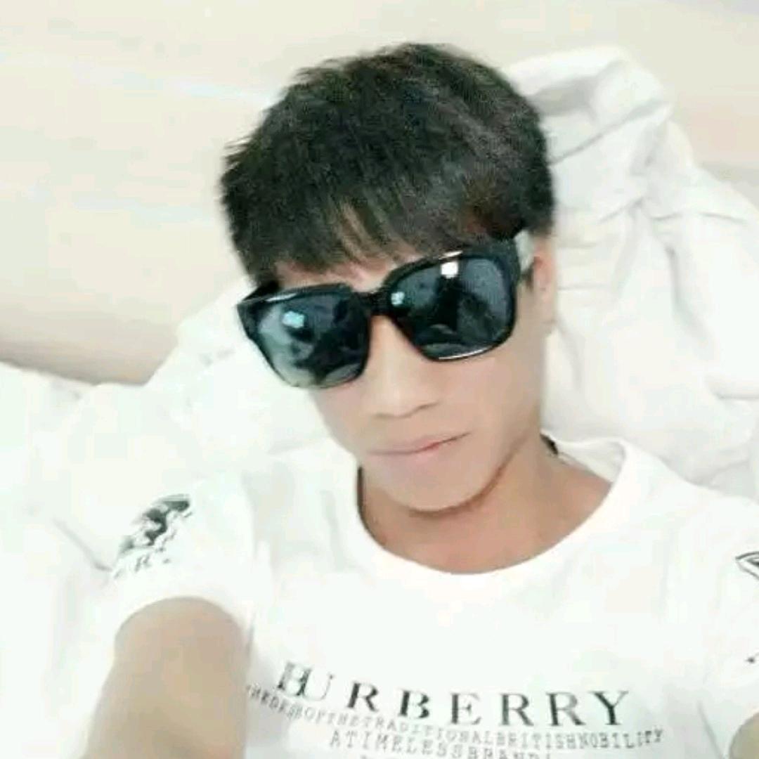 黄斌，格朗和乡