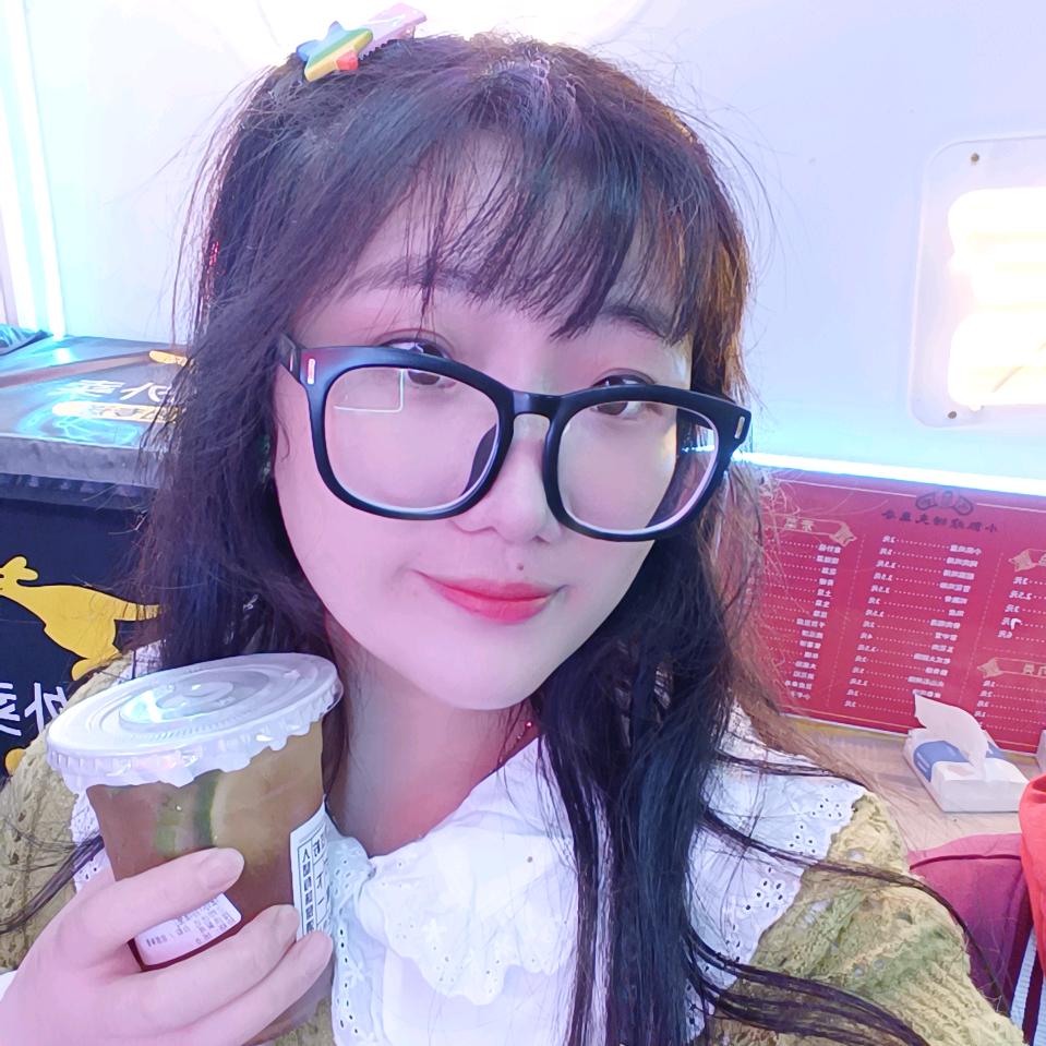 高枕无忧的小蛋糕