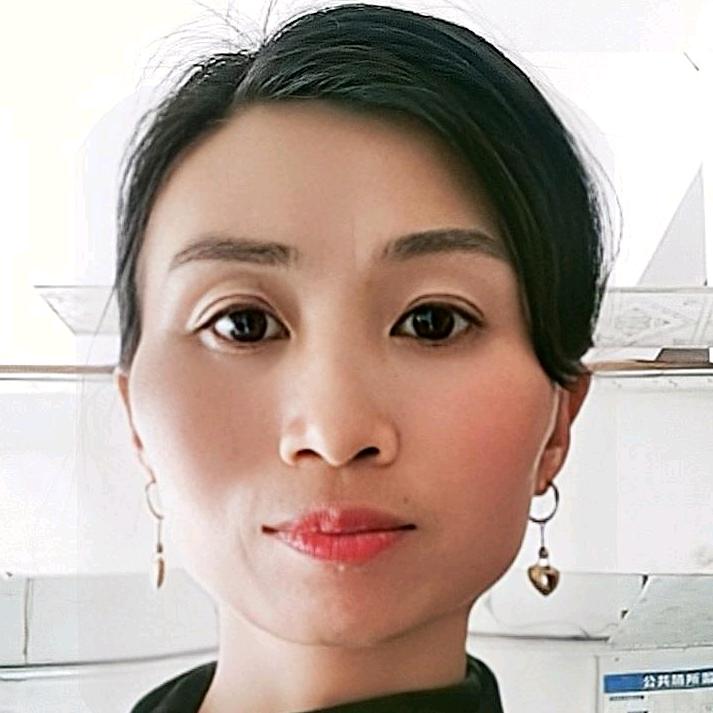 张桂溢