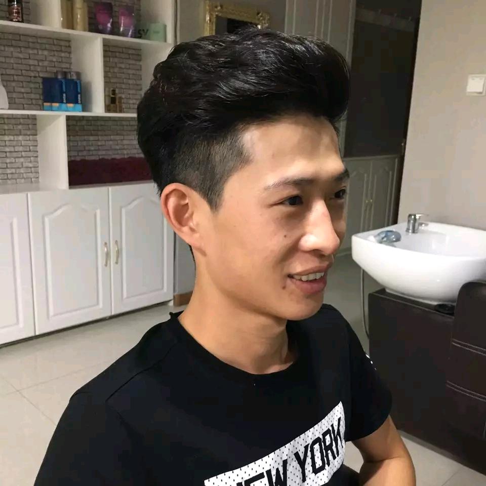 王～超超