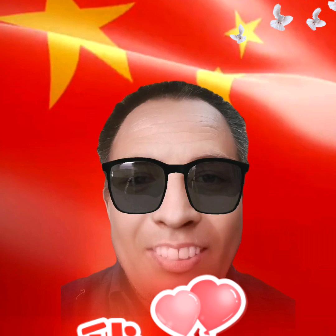 李德龙