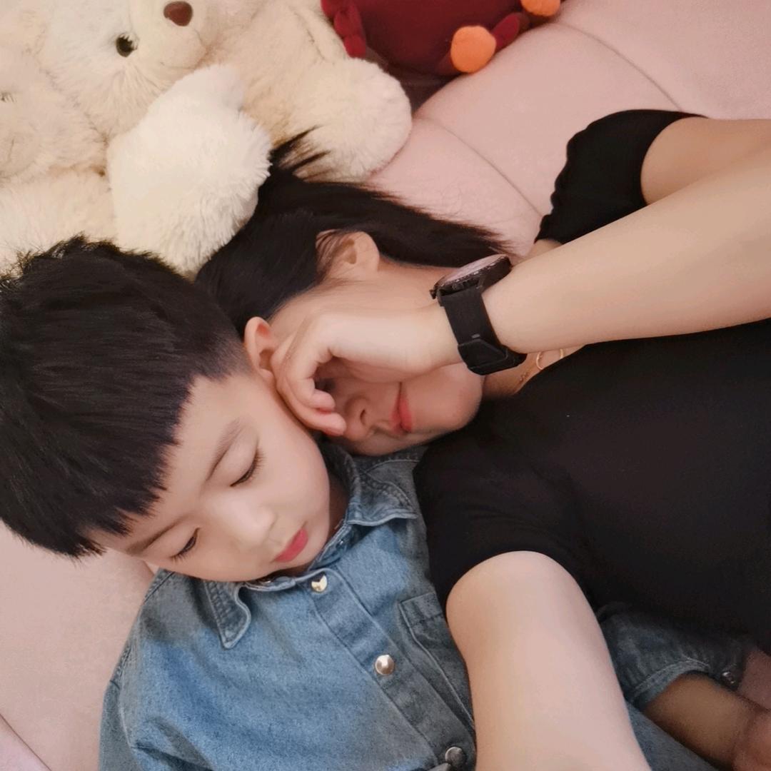 四姨  👑