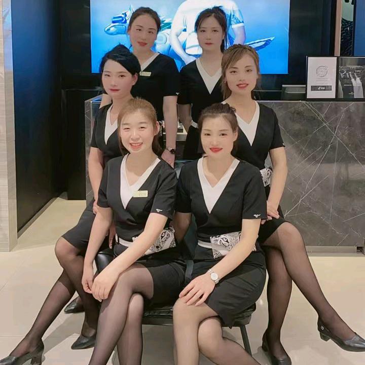 枣阳万象城七匹狼