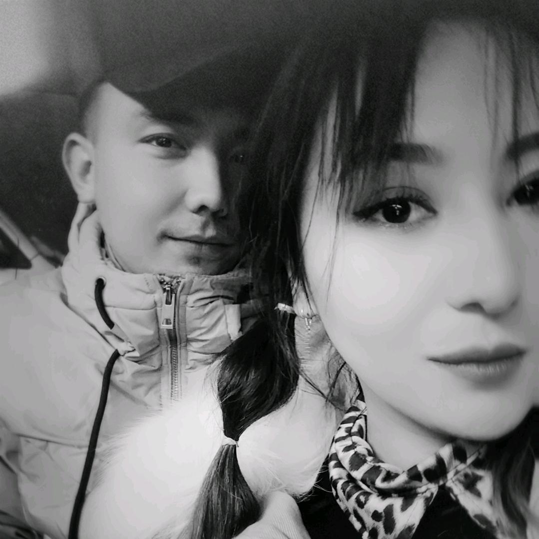 双胞胎辣妈Asiya