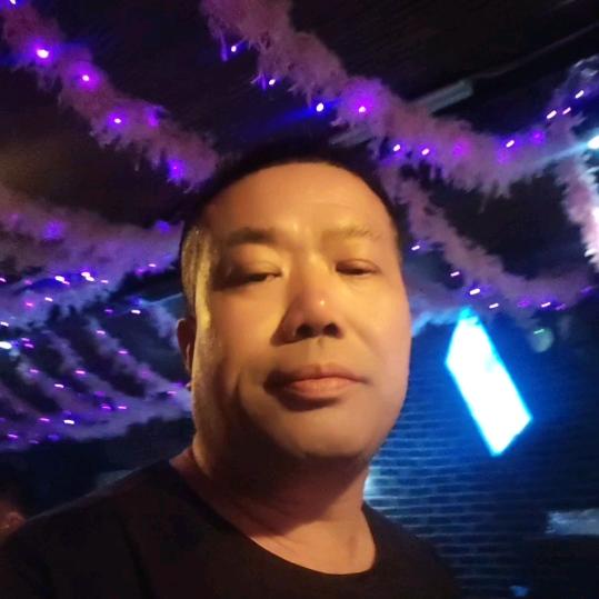 旭飛纱窗厂