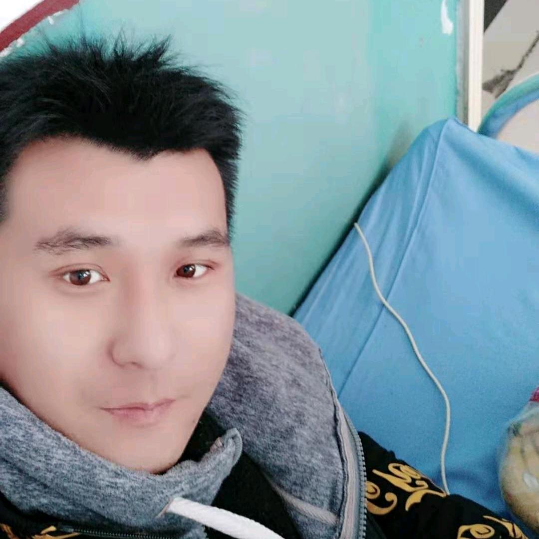 小鸡炖大鹅