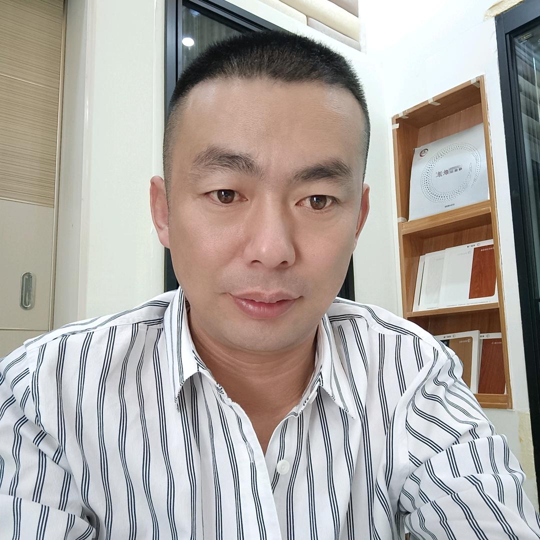 阿拉尔市欧派木门店