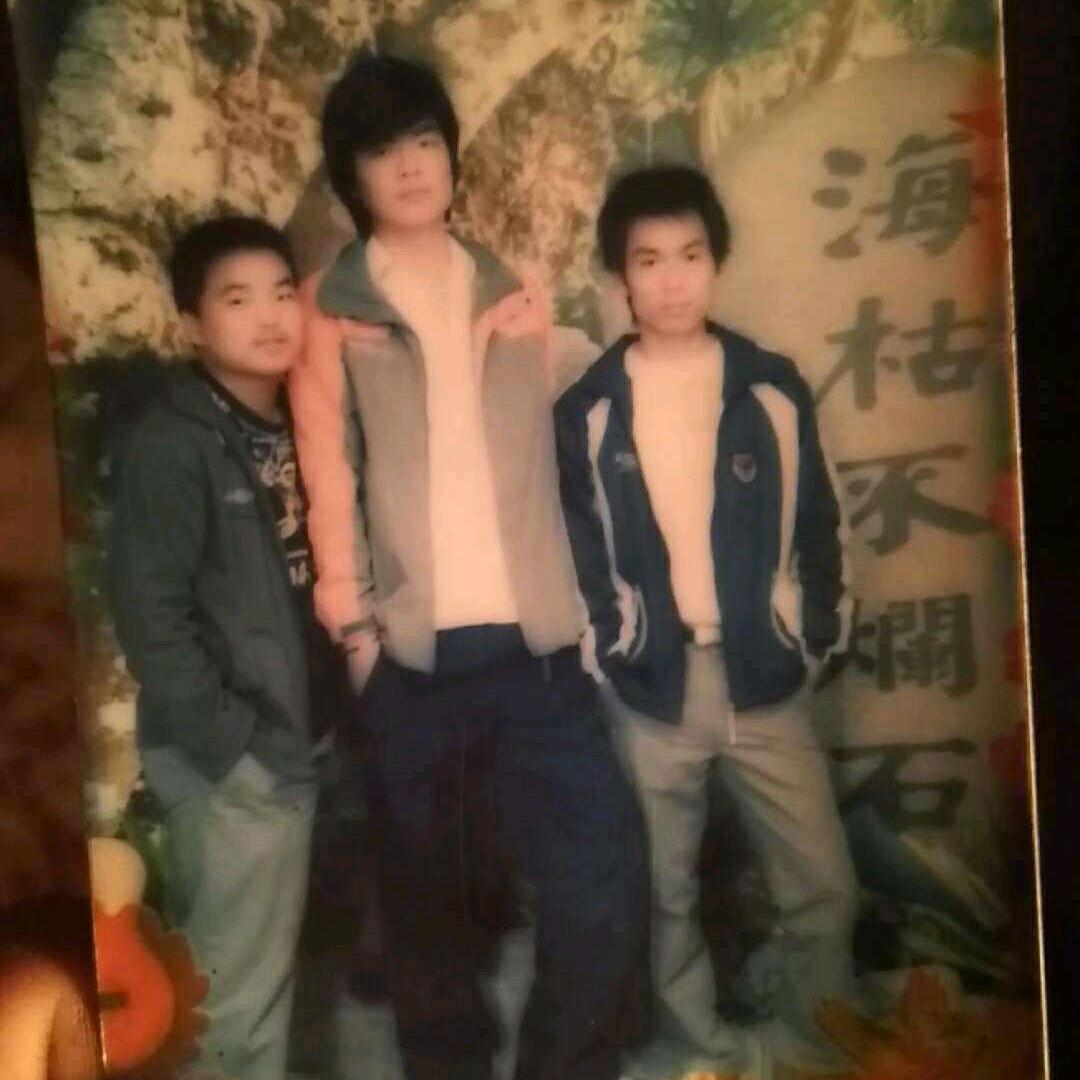 河南磊哥(自律中)