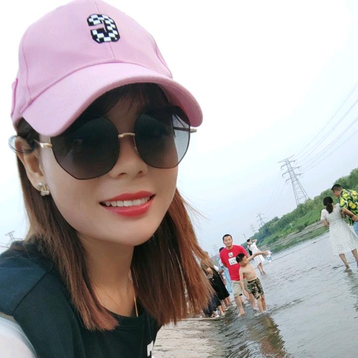 山茶花（Camellia）