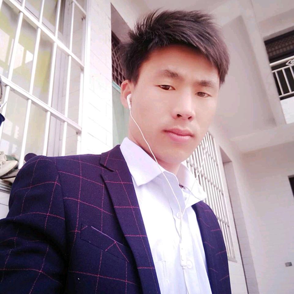 小谭