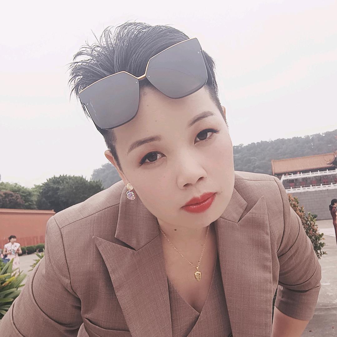 老梁