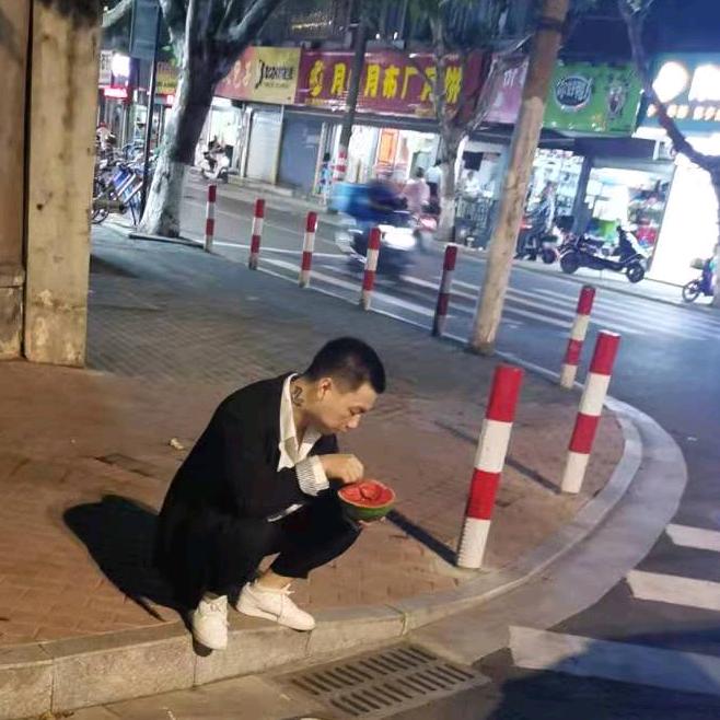 田田圈