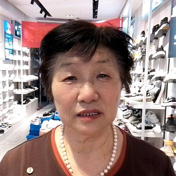 宋彩霞