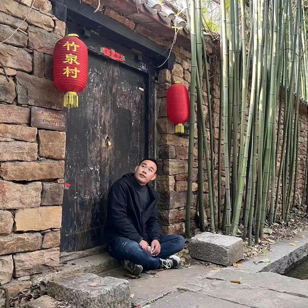 李先生_