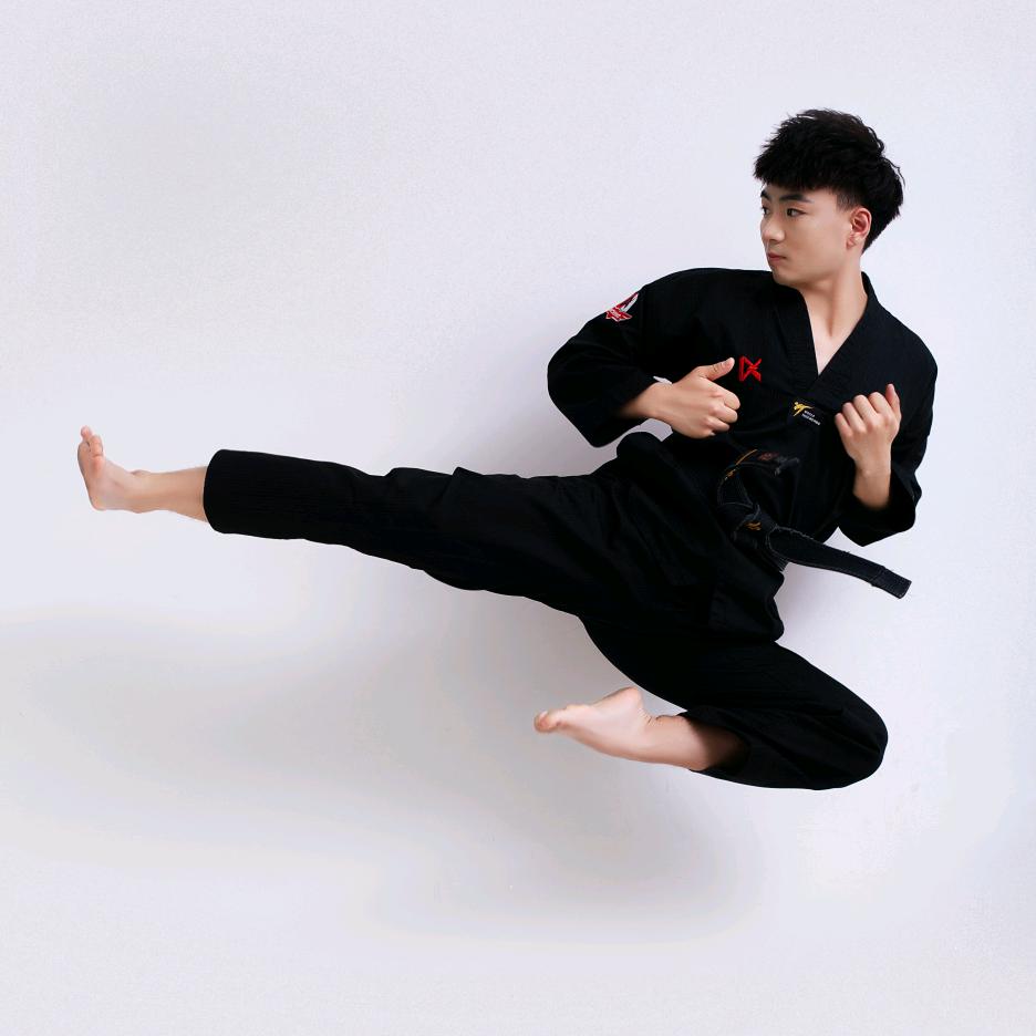 新聖运动馆杨大侠