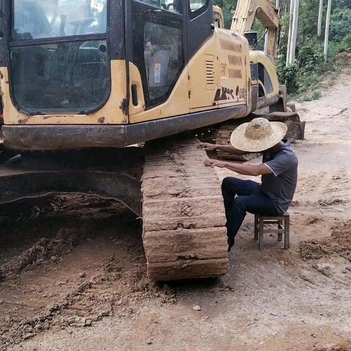 丑不垃圾香菇头