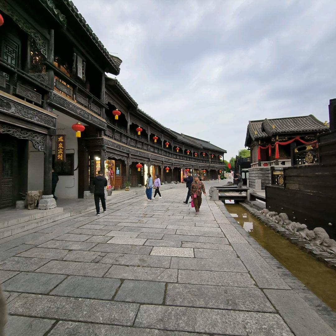 安阳旅游范范
