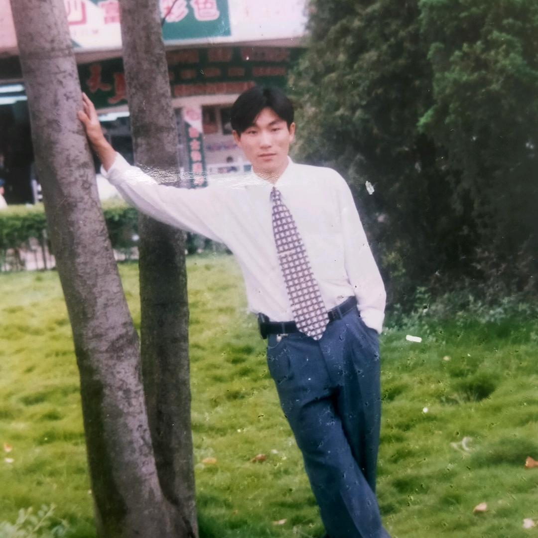 黔西南州万朝发二手车服务有限公司