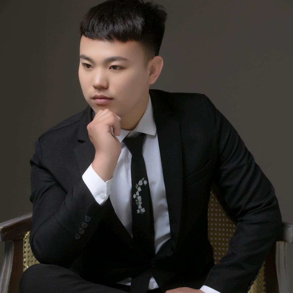 爱笑的小郝