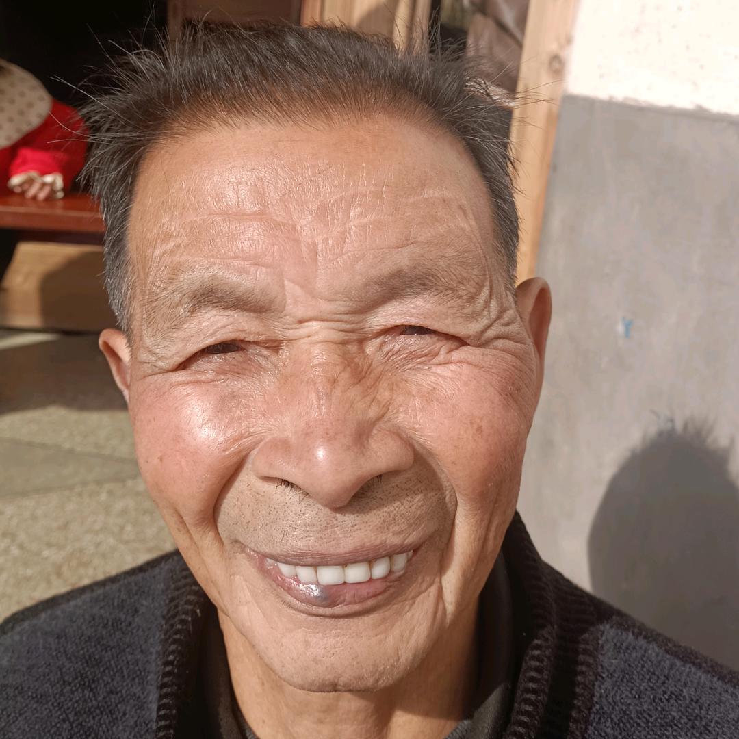罗方万