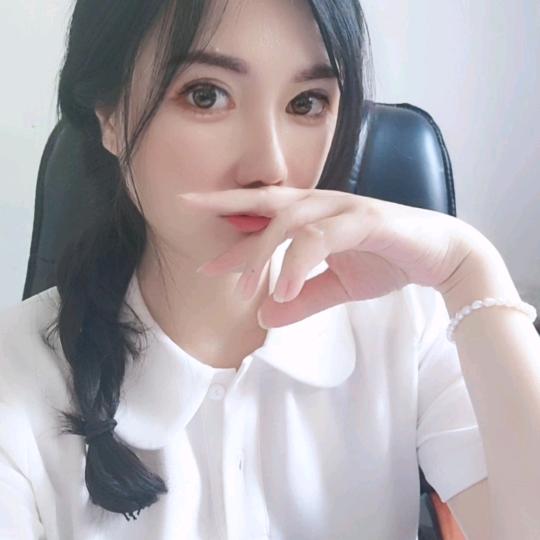 风生水起，平步青云。