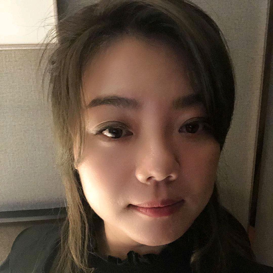 小石人飞飞