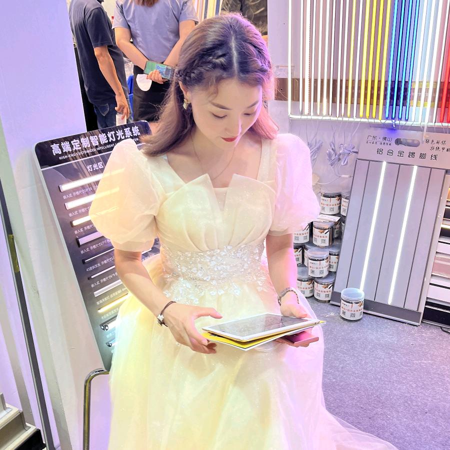 层板灯铝材源头厂家—华美鑫铝业