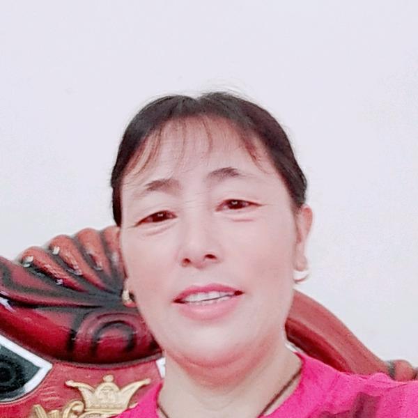 我爱中国，我爱我的母亲。